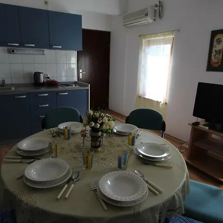 House Matko * Gabonjin