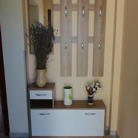 House Matko Διαμέρισμα